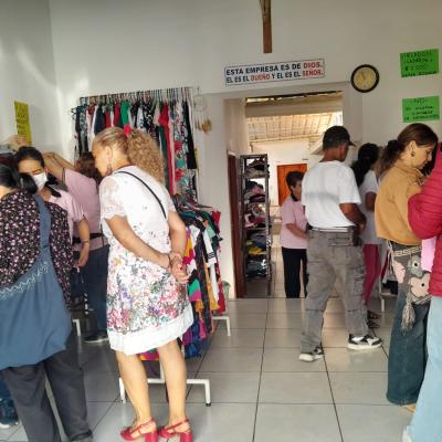 1ra Actividad De Remate De Ropa 2025 4